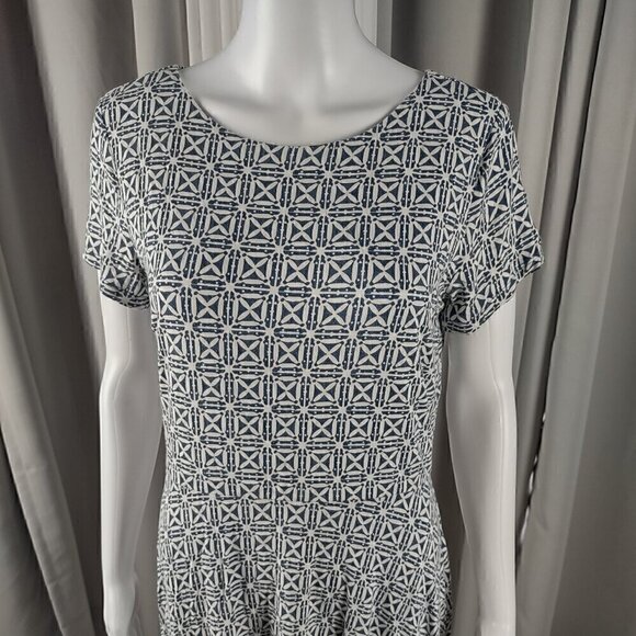 Loft Women's Blue White Geometric Print Short Sleeve Crew Neck Mini Dress Size 6 - Picture 2 of 10